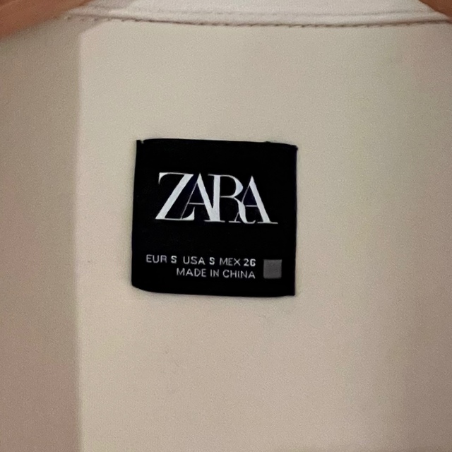 ZARA(ザラ)のZARAスエードジャケットコート レディースのジャケット/アウター(ロングコート)の商品写真