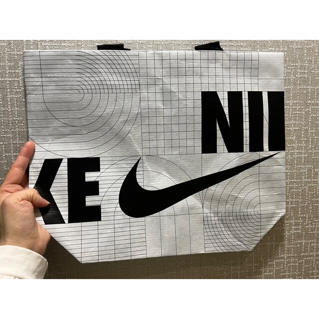 NIKE(ナイキ)の韓国 NIKE ナイロンバッグS レディースのバッグ(ショルダーバッグ)の商品写真