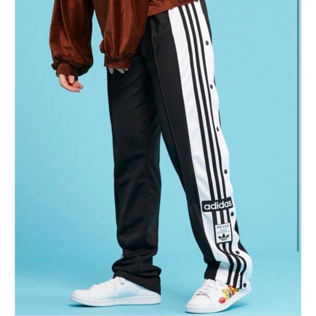 □adidas originals トラックパンツ□