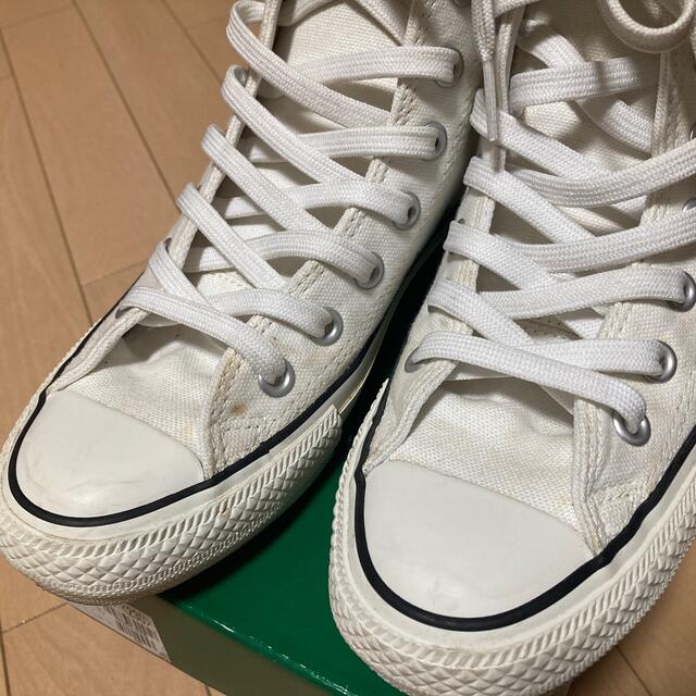 CONVERSE(コンバース)の再値下げ【23センチ】converse　オールスター　白　ハイカット レディースの靴/シューズ(スニーカー)の商品写真