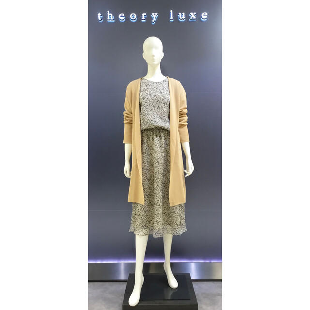 Theory luxe 20ss 花柄プリントセットアップ