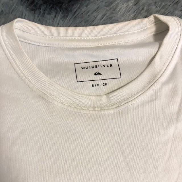 QUIKSILVER(クイックシルバー)のクイックシルバー半袖トップス メンズのトップス(Tシャツ/カットソー(半袖/袖なし))の商品写真