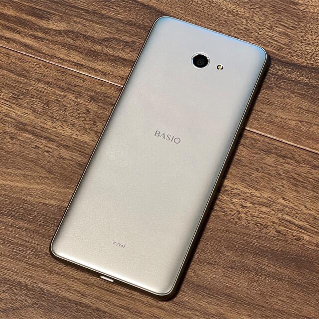 京セラ - au BASIO4 シャンパンゴールド KYV47 美品 急速充電器 京セラ - au BASIO4 シャンパンゴールド KYV47 美品 急速充電器