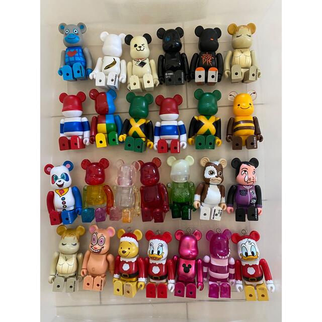 BE@RBRICK(ベアブリック)のベアブリック　26体 エンタメ/ホビーのフィギュア(その他)の商品写真