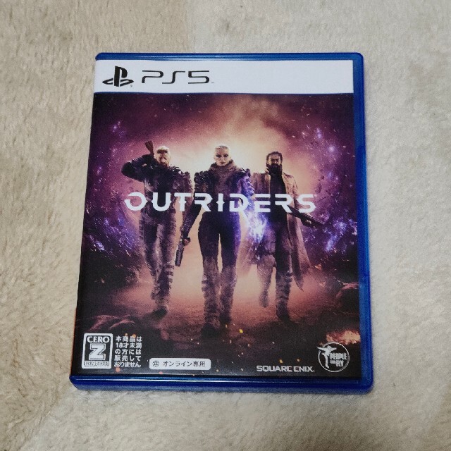 SONY(ソニー)の美品　OUTRIDERS（アウトライダーズ） PS5 エンタメ/ホビーのゲームソフト/ゲーム機本体(家庭用ゲームソフト)の商品写真