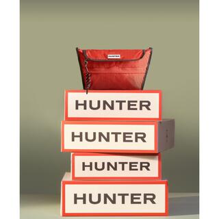 ハンター(HUNTER)の新品　HUNTER クロス　ボディーバッグ　ショルダーバッグ　赤　ナイロン　撥水(ボディバッグ/ウエストポーチ)