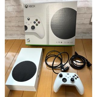 エックスボックス(Xbox)のXbox Series S RRS-00015  美品(家庭用ゲーム機本体)