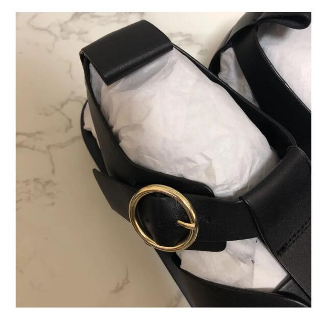 ZARA レザーフラットケージサンダル 39 ブラック ZARA レザーフラットケージサンダル 39 ブラック