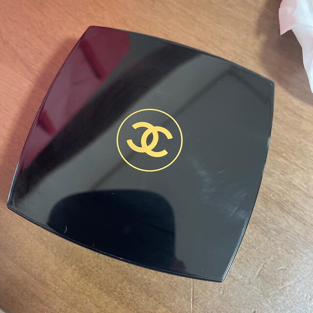 CHANEL(シャネル)のブラッシュ ルミエール ブラン ルシ コスメ/美容のベースメイク/化粧品(チーク)の商品写真