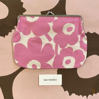 マリメッコ(marimekko)のmarimekko マリメッコUNIKKO 大きいがま口ポーチ　9(ポーチ)