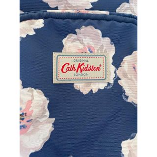 キャスキッドソン(Cath Kidston)のキャスキッドソン  CATH KIDSTON リュック　紺色　花柄  (リュック/バックパック)