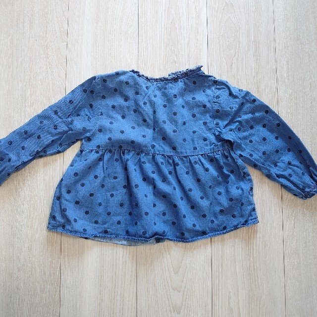 ZARA KIDS(ザラキッズ)のzara kids デニムシャツ ブラウス ドット 2-3歳 キッズ/ベビー/マタニティのキッズ服女の子用(90cm~)(ブラウス)の商品写真