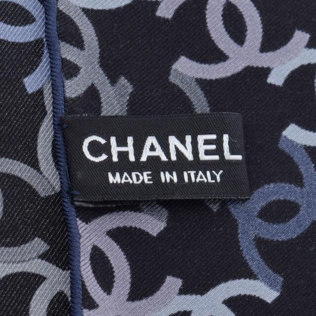 CHANEL(シャネル)のシャネル  ココマーク スカーフ 黒 レディースのファッション小物(ストール/パシュミナ)の商品写真