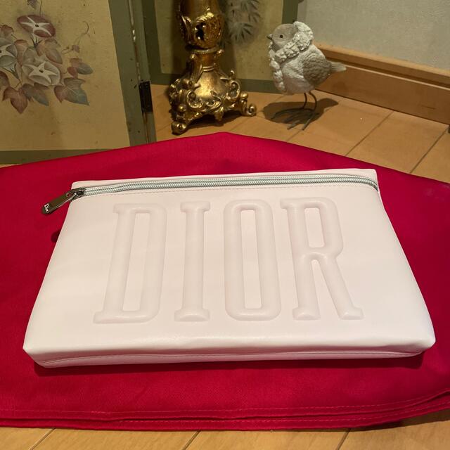 Dior(ディオール)の【イベアヤ様専用】Dior TROUSSE 大きめポーチ　淡めピンク レディースのファッション小物(ポーチ)の商品写真