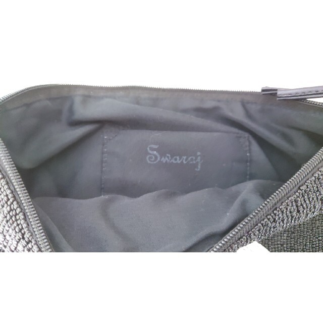 BEAMS(ビームス)のスワラージ swaraj YES NO クラッチ ビーズ バッグ レディースのバッグ(クラッチバッグ)の商品写真