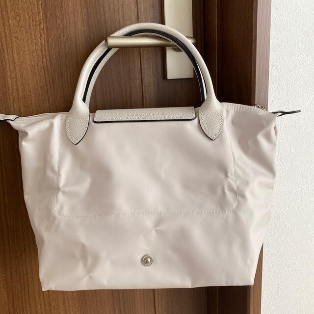 新品LONGCHAMP ロンシャン　プリアージュ　リュック　チョーク