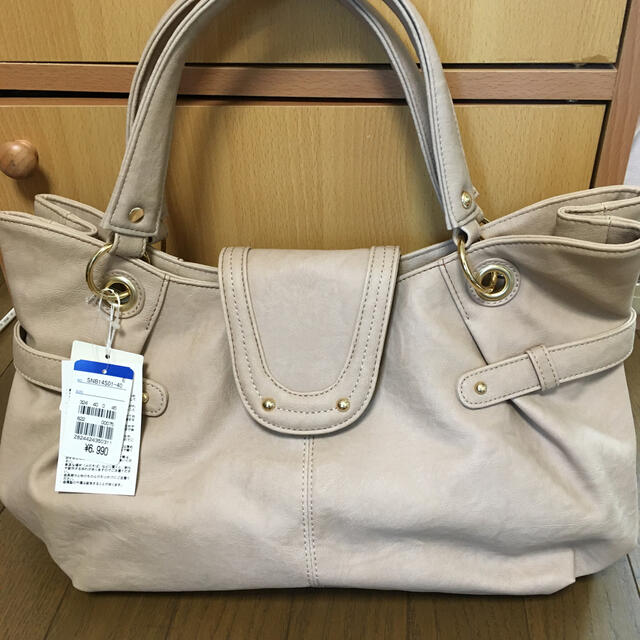青山(アオヤマ)の通勤用 バッグ  半額以下 レディースのバッグ(ハンドバッグ)の商品写真