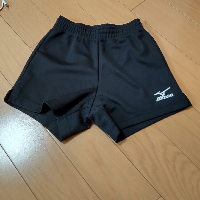 MIZUNO(ミズノ)のミズノ・MIZUNO⭐️バレーボール 短パン⭐️黒 練習着(サイズ140) スポーツ/アウトドアのスポーツ/アウトドア その他(バレーボール)の商品写真