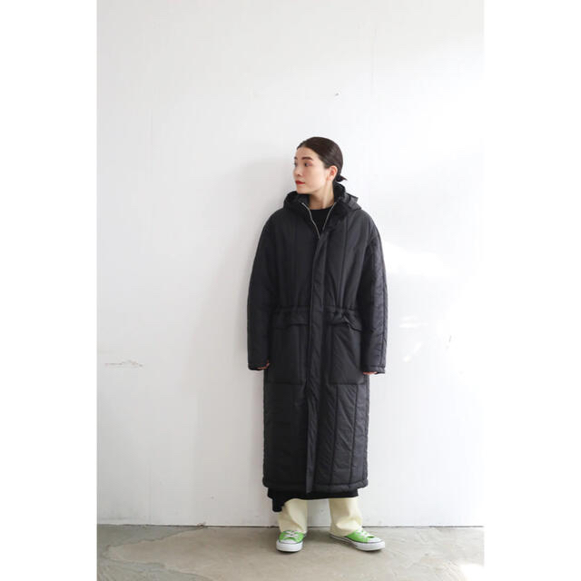 オーラリー　Super light airy nylon padded coat 2