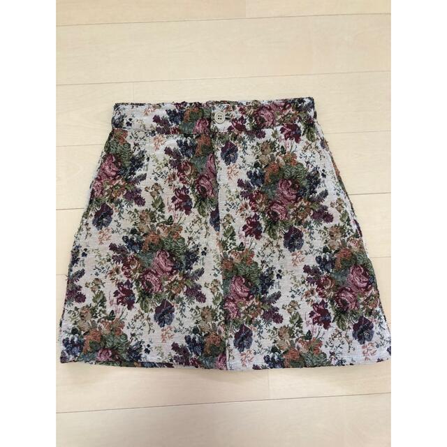 アプレジュールapresjour 花柄スカート レディースのスカート(ミニスカート)の商品写真