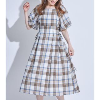 新品♡タグ付き♪未使用　 チェック柄ワンピース　　Mサイズ　ブルー　(その他)