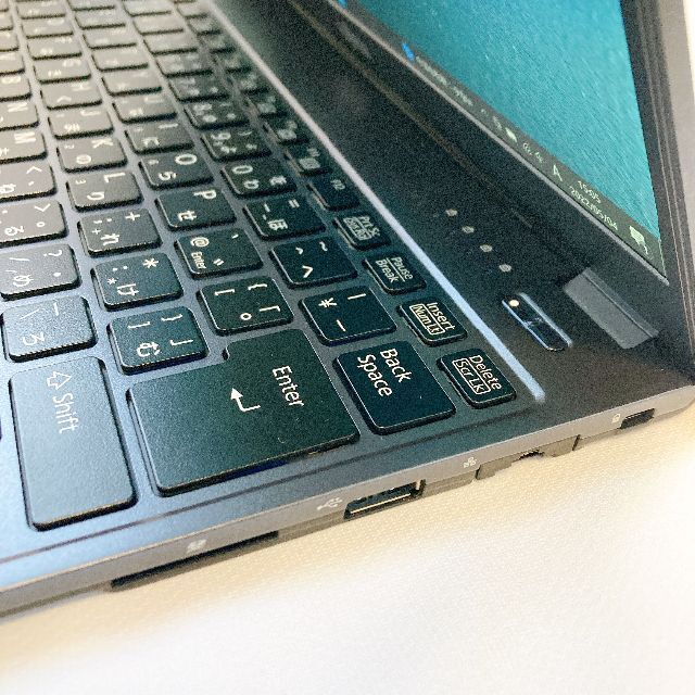 超軽量1㎏以下 大容量バッテリー モバイルPC U937/R 8GB 256GB 超軽量1㎏以下 大容量バッテリー モバイルPC U937/R 8GB 256GB