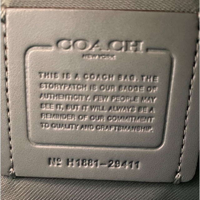 COACH(コーチ)のコーチ　ショルダーバッグ　新品未使用 レディースのバッグ(ショルダーバッグ)の商品写真