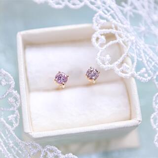 天然ピンクダイヤモンドピアス　0.109ct 0.098ct(ピアス)