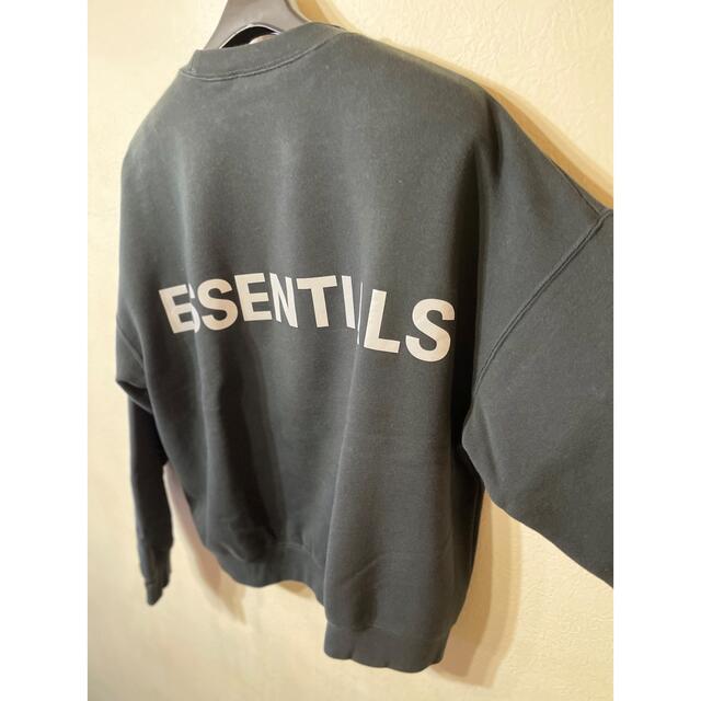 FEAR OF GOD(フィアオブゴッド)の新古品 ESSENTIALS CREWNECK M メンズのトップス(スウェット)の商品写真