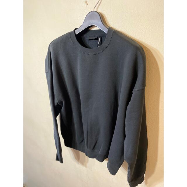 FEAR OF GOD(フィアオブゴッド)の新古品 ESSENTIALS CREWNECK M メンズのトップス(スウェット)の商品写真