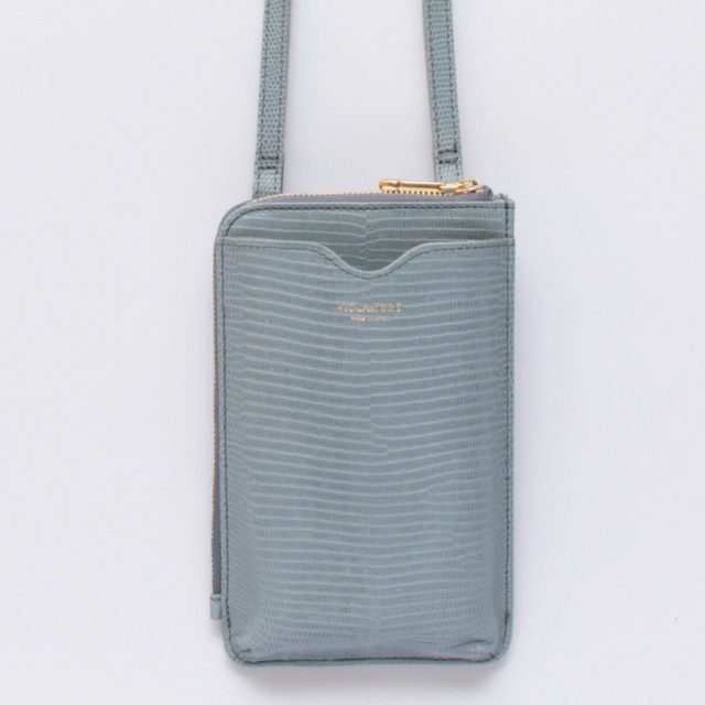 VIOLAd’ORO /ヴィオラドーロ　スマホポシェット新品未使用 レディースのバッグ(ショルダーバッグ)の商品写真