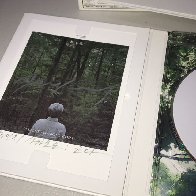 レビュー高評価アイテム特集｜ファッション通販 坂本龍一 直筆サイン「CODA & async」Blu-ray ミュージック