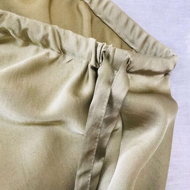 Rope' Picnic(ロペピクニック)のROPÉ PICNIC サテンサイドリボンマーメイドスカート　オリーブ　カーキ レディースのスカート(ロングスカート)の商品写真