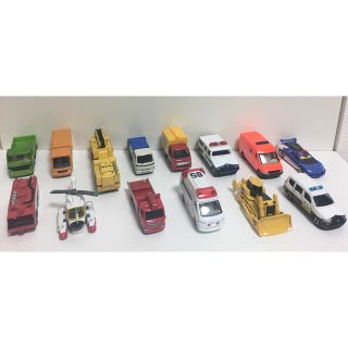 タカラトミー(Takara Tomy)のミニカー　14台　働く車　トミカ(TOMICA)他　まとめ売り　タカラトミー他(ミニカー)