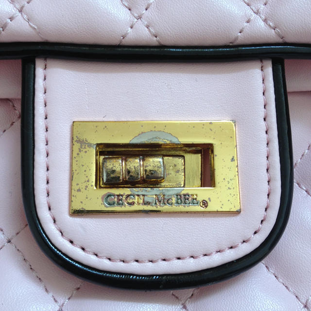 CECIL McBEE(セシルマクビー)の値下げ☆CECIL McBEEバッグ中古 レディースのバッグ(ショルダーバッグ)の商品写真