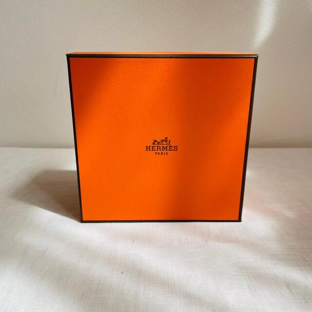 HERMES エルメス モザイク ヴァンキャトル プラチナ 醤油皿 プレート HERMES エルメス モザイク ヴァンキャトル プラチナ 醤油皿 プレート
