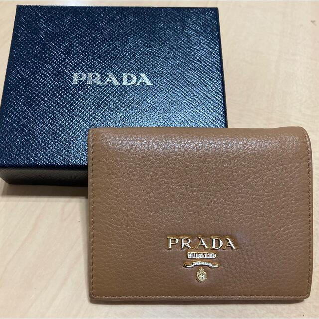 ファッション小物プラダ PRADA 2つ折り財布 ブラウン　カード　小銭入れ