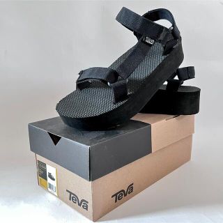 テバ(Teva)のteva / フラットフォーム ユニバーサル(サンダル)