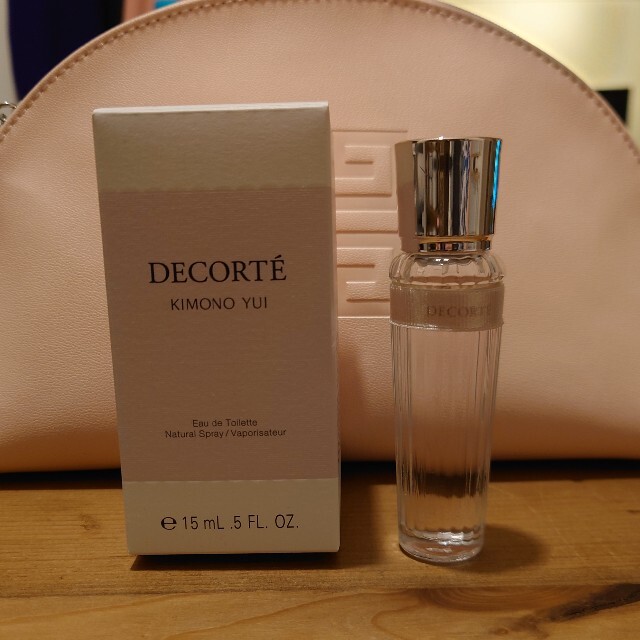 COSME DECORTE(コスメデコルテ)の専用出品 コスメ/美容の香水(香水(女性用))の商品写真