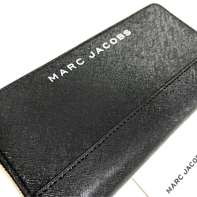 MARC JACOBS(マークジェイコブス)の【新品】マークジェイコブス ラウンドファスナー長財布 ブラック レディースのファッション小物(財布)の商品写真