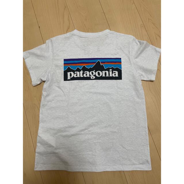 未使用品　パタゴニア　レディースtシャツ　P-6  XS レスポンシビリティー