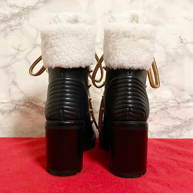 Christian Louboutin(クリスチャンルブタン)の【極美品 19AW】Christian Louboutin「Yetita 70」 レディースの靴/シューズ(ブーツ)の商品写真