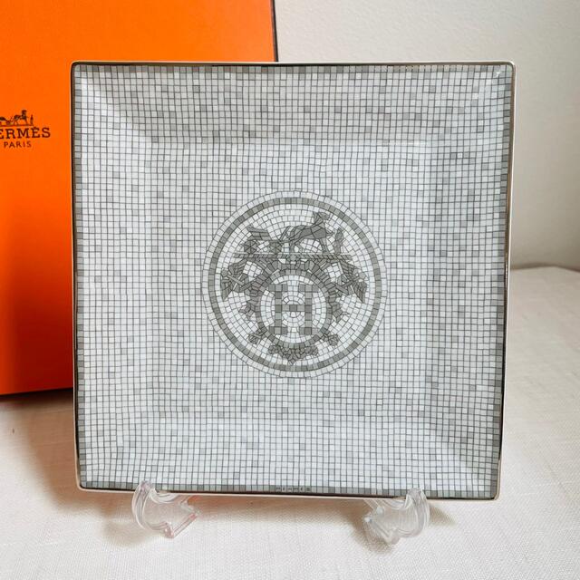 Hermes - HERMES エルメス モザイク ヴァンキャトル プラチナ プチカレ