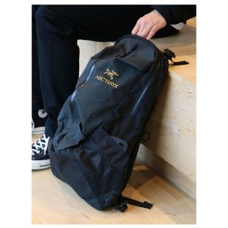 アークテリクス(ARC'TERYX)の【新品】アロー 22 アークテリクス ブラック arro22(バッグパック/リュック)