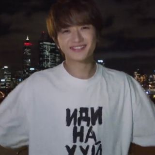 サンベットモン(saintvêtement (saintv・tement))のNissy 西島隆弘　着用　にっしー　ヴェトモン　VETEMENTS (Tシャツ/カットソー(半袖/袖なし))