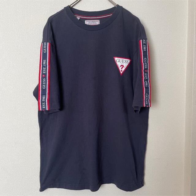 90s GUESS【ゲス】ワンポイントブランドロゴ、サイドテープ入りTシャツ!