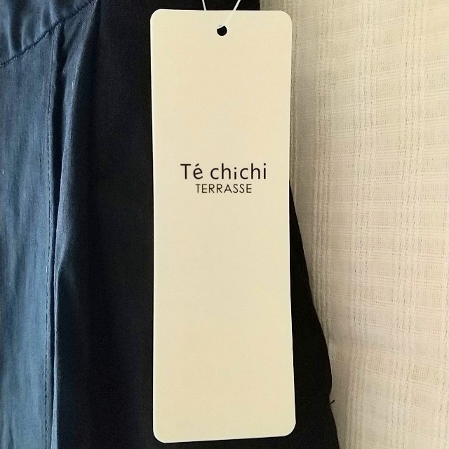 Techichi(テチチ)の【値下げ】新品タグ付き定価4,400円テチチミディ丈タックペンシルスカート レディースのスカート(ロングスカート)の商品写真