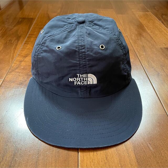 THE NORTH FACE(ザノースフェイス)のTHE NORTH FACE THROW BACK TECH HAT NAVY メンズの帽子(キャップ)の商品写真