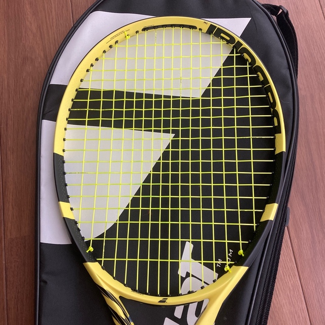 Babolat(バボラ)のバボラ  ピュアアエロ　G2 国内正規品 スポーツ/アウトドアのテニス(ラケット)の商品写真