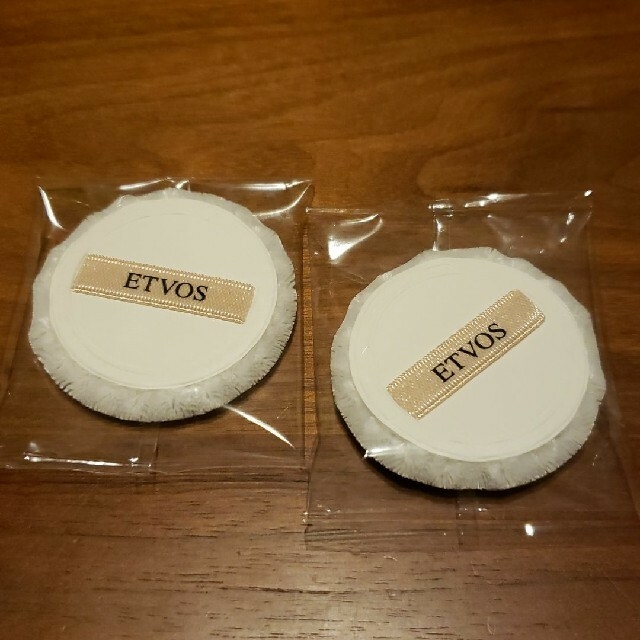 ETVOS(エトヴォス)のETVOS　ベールパフ　新品未開封 コスメ/美容のメイク道具/ケアグッズ(パフ・スポンジ)の商品写真